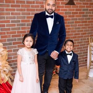 Meet your Posher, Anwar